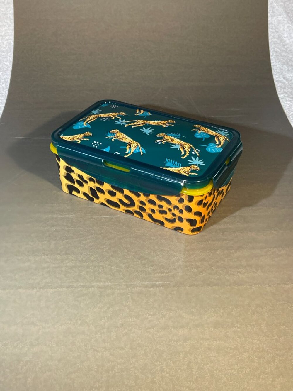 Lidl Cheetah Print Bento Lunch Box (2262)